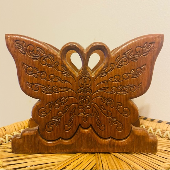 Vintage Carved Wood Butterfly Napkin Holder - Picture 2 of 4